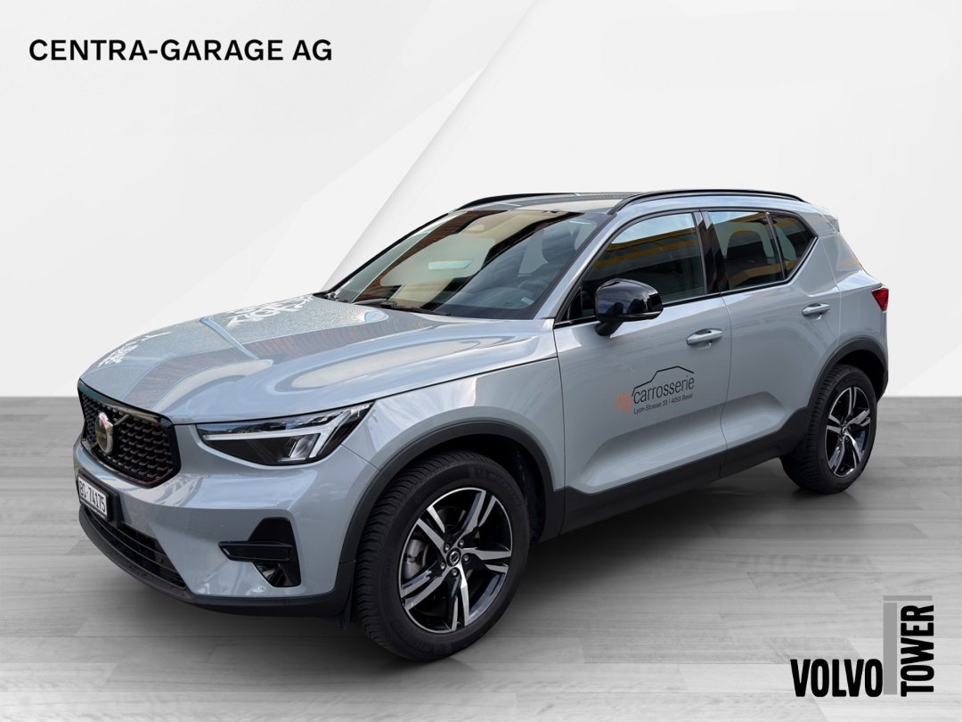 VOLVO XC40 B3 Benzin Mild Hybrid Plus Dark DCT