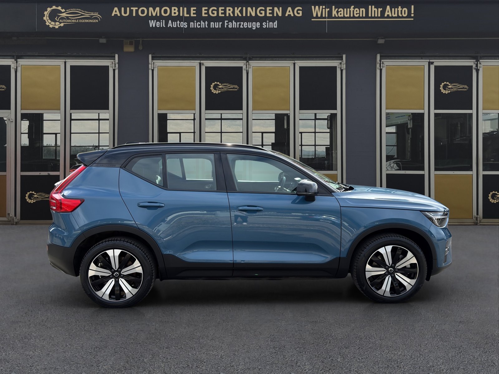 VOLVO XC40 Recharge P8 Twin AWD Pure Electric Plus, Elettrica, Occasioni / Usate, Automatico - 4