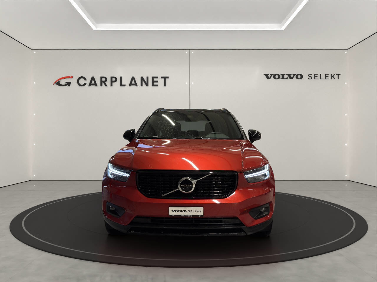 VOLVO XC40 1.5 T4 PiH R-Design, Plug-in-Hybrid Benzin/Elektro, Occasion / Gebraucht, Automatik - 2