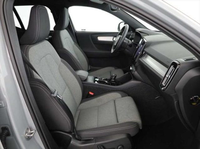VOLVO XC40 B4 Benzin Mild Hybrid Plus Dark DCT, Hybride Leggero Benzina/Elettrica, Occasioni / Usate, Automatico - 4