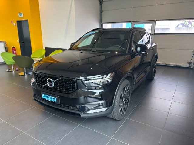 VOLVO XC40 T4 AWD R-Design Geartronic, Essence, Occasion / Utilisé, Automatique - 4