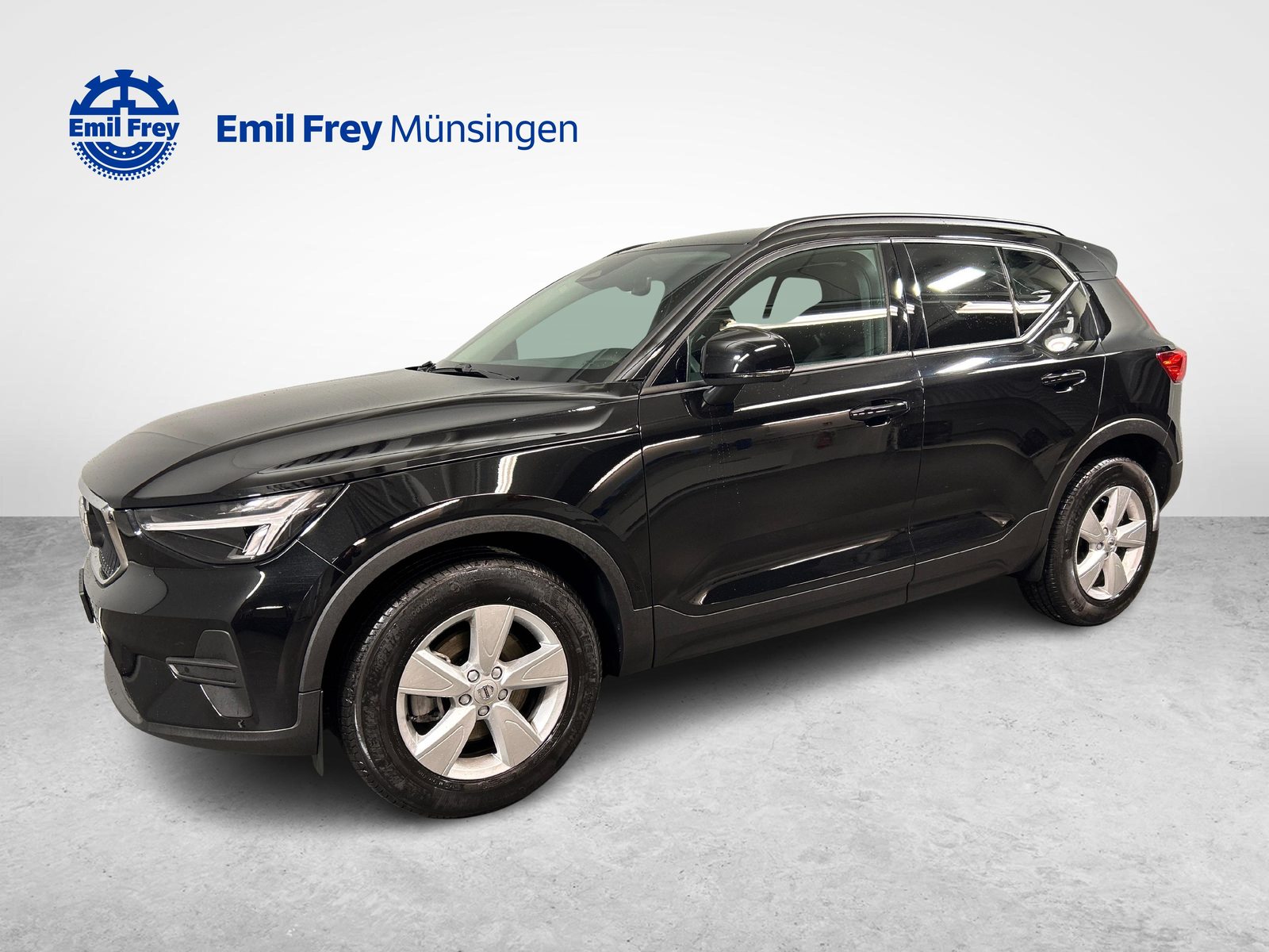 VOLVO XC40 2.0 B3 MH Essential, Hybride Léger Essence/Électricité, Occasion / Utilisé, Automatique - 2