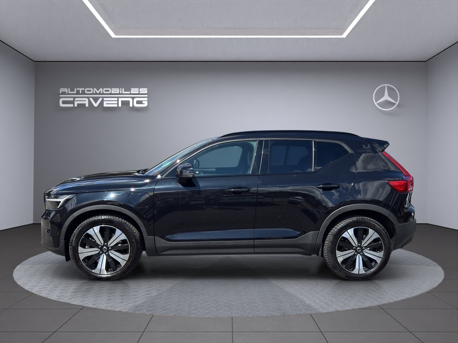 VOLVO XC40 T5 PHEV Ultimate Dark DCT, Plug-in-Hybrid Petrol/Electric, Second hand / Used, Automatic - 2