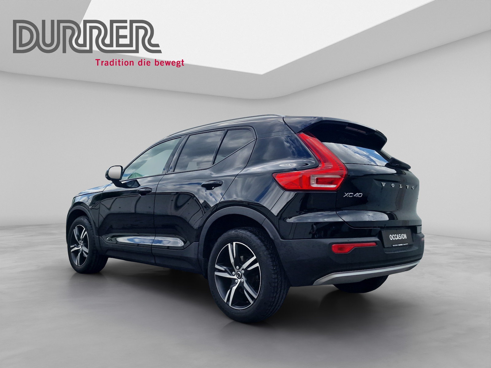 VOLVO XC40 1.5 T3 Momentum, Benzin, Occasion / Gebraucht, Automatik - 3