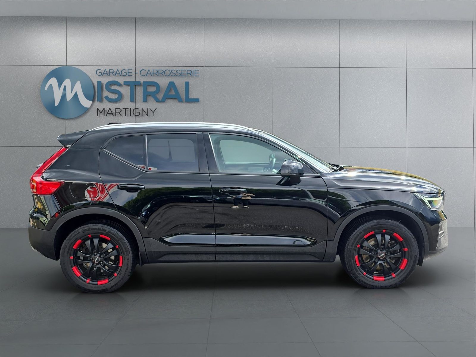 VOLVO XC40 2.0 B3 MH Core, Mild-Hybrid Benzin/Elektro, Occasion / Gebraucht, Automatik - 6