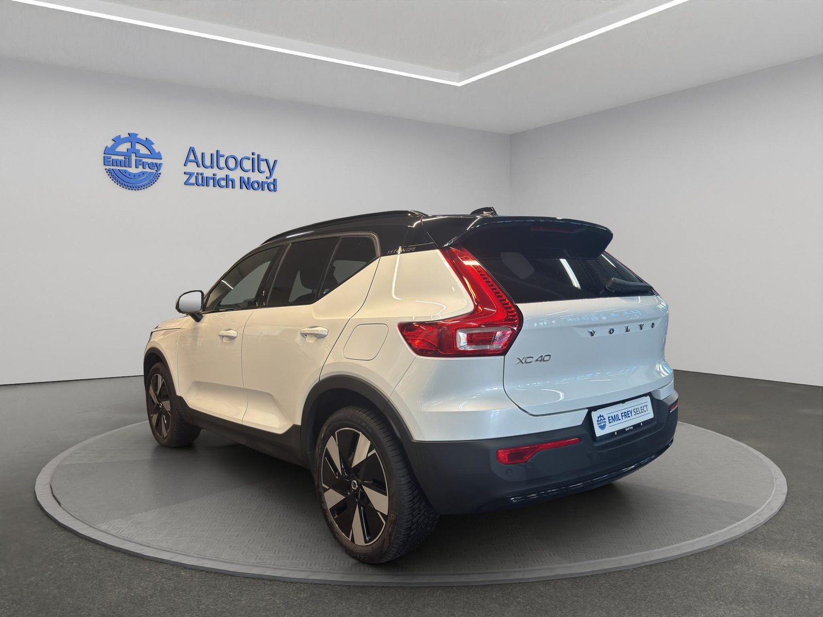 VOLVO XC40 E80 Twin Ultimate AWD, Elettrica, Occasioni / Usate, Automatico - 2