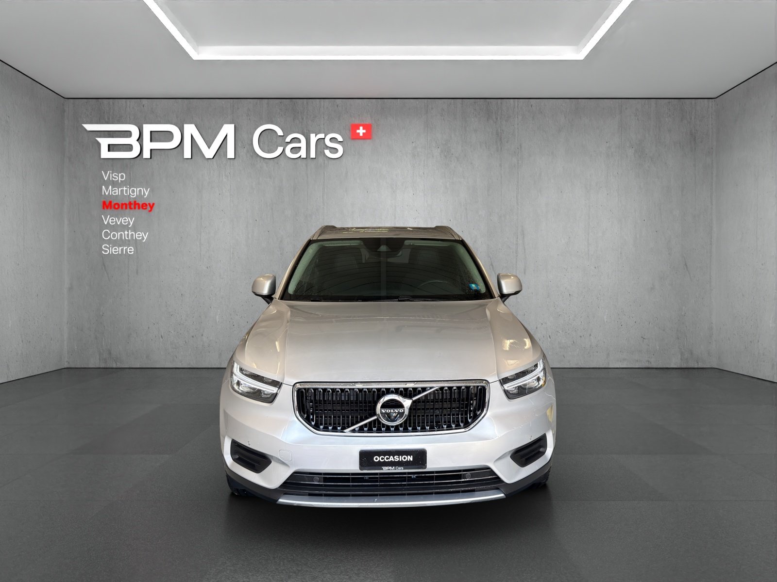 VOLVO XC40 T4 AWD Momentum Geartronic, Benzina, Occasioni / Usate, Automatico - 2