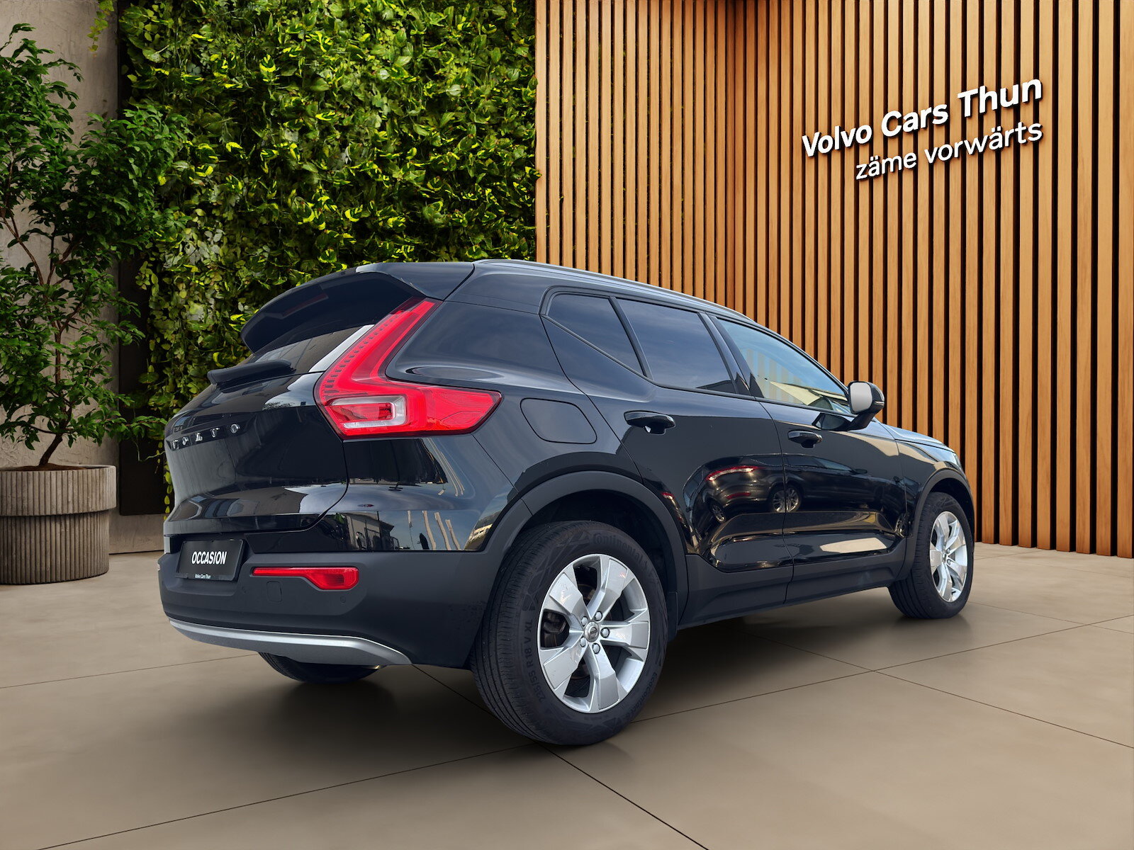 VOLVO XC40 2.0 B4 MH Momentum AWD, Mild-Hybrid Petrol/Electric, Second hand / Used, Automatic - 6