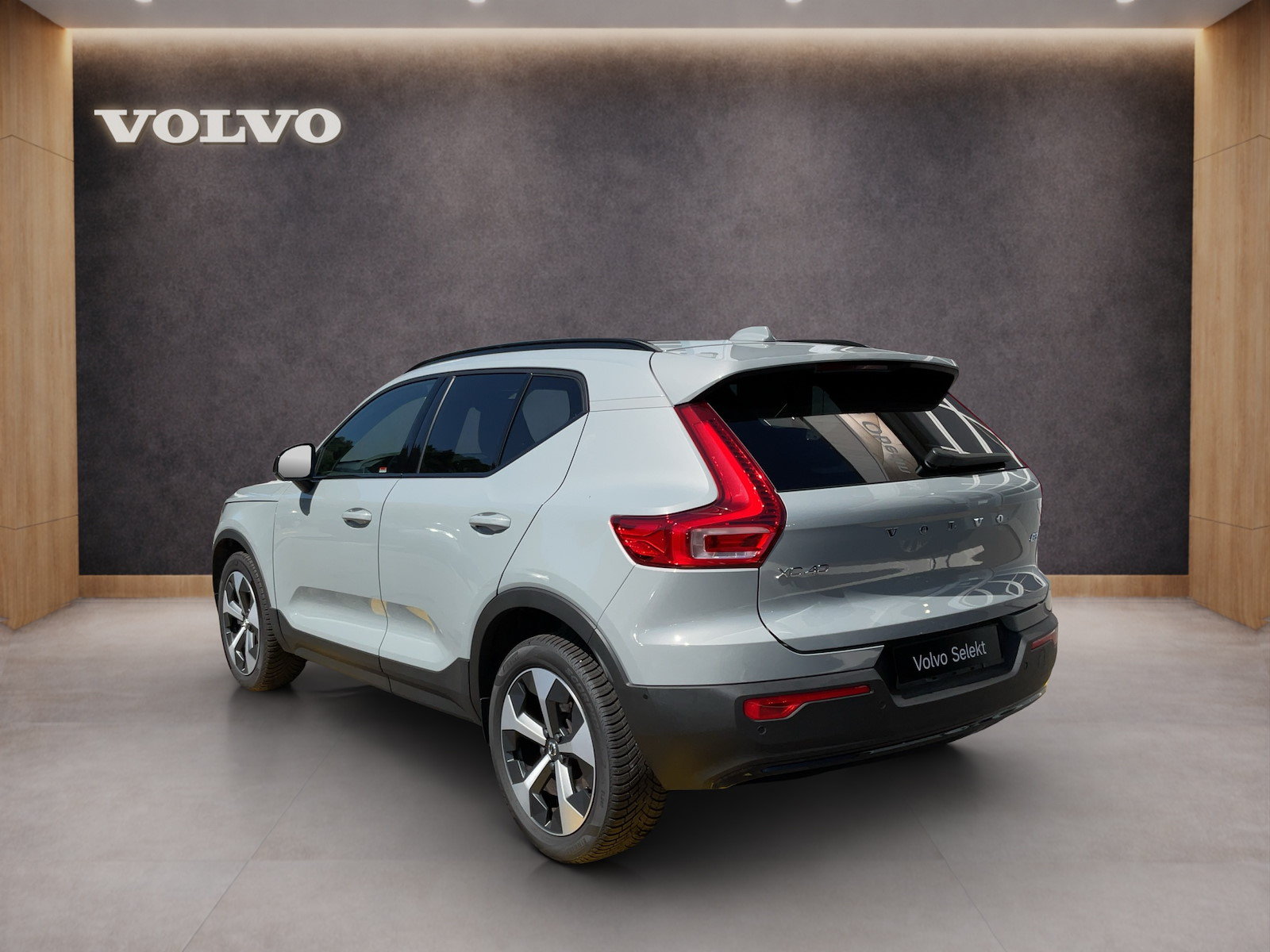 VOLVO XC40 2.0 B3 Mild-Hybrid Plus Dark, Hybride Leggero Benzina/Elettrica, Occasioni / Usate, Automatico - 4