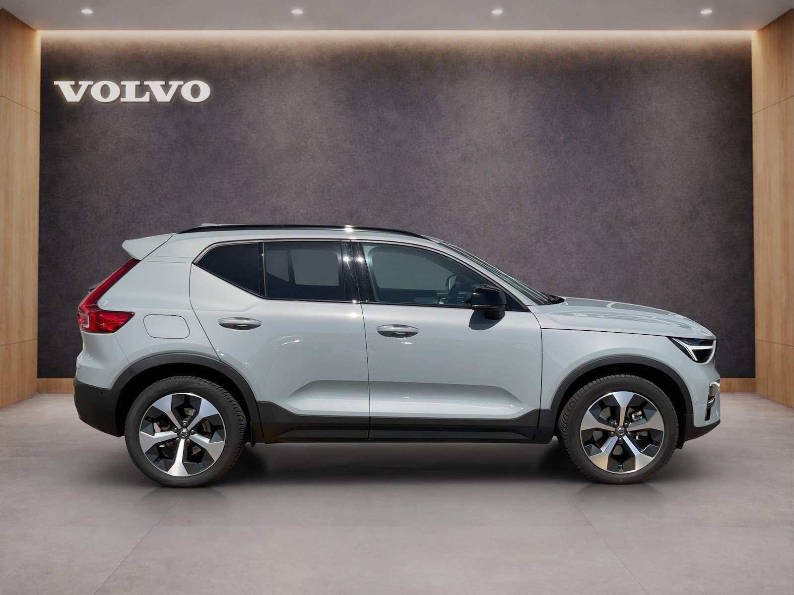 VOLVO XC40 2.0 B3 Mild-Hybrid Plus Dark, Hybride Leggero Benzina/Elettrica, Occasioni / Usate, Automatico - 7