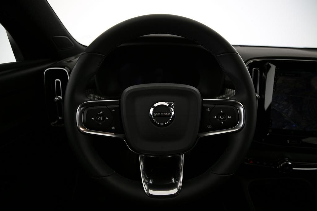 VOLVO XC40 P6 Plus, Elettrica, Occasioni / Usate, Automatico - 6
