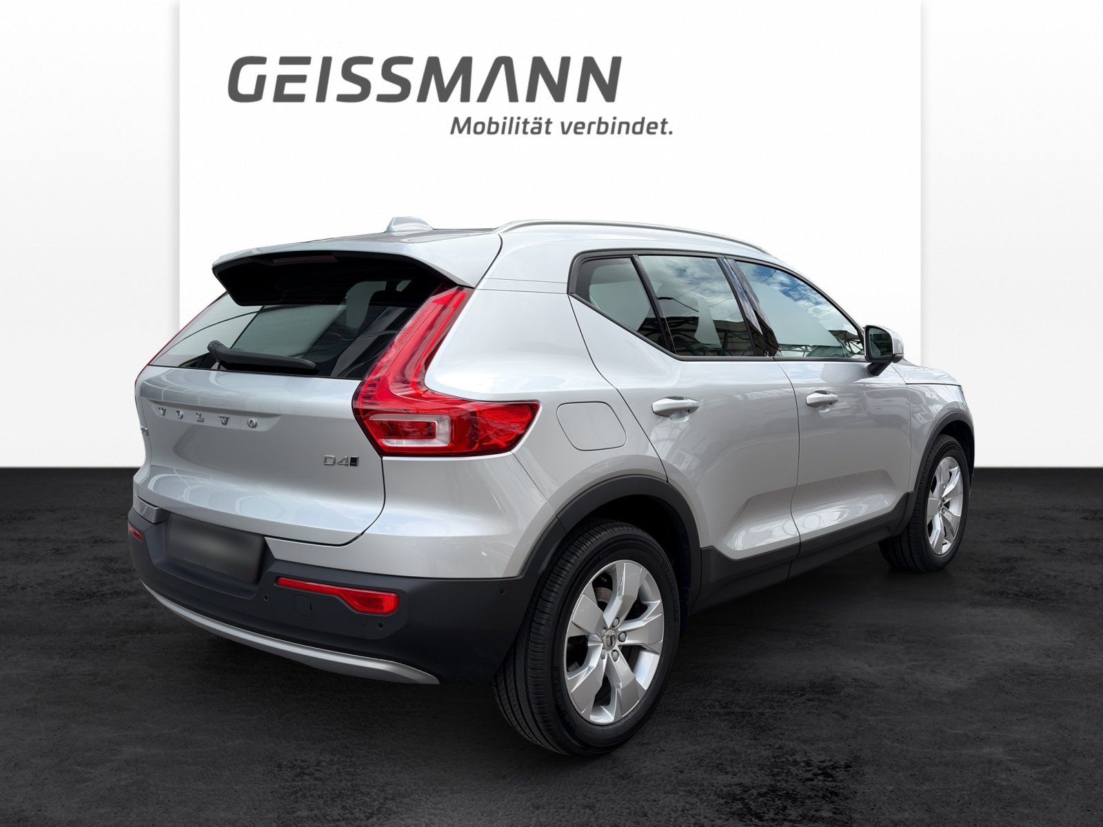 VOLVO XC40 2.0 D4 Momentum AWD, Diesel, Occasion / Gebraucht, Automatik - 6