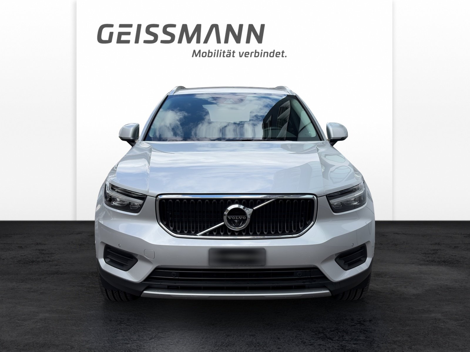 VOLVO XC40 2.0 D4 Momentum AWD, Diesel, Occasion / Gebraucht, Automatik - 7