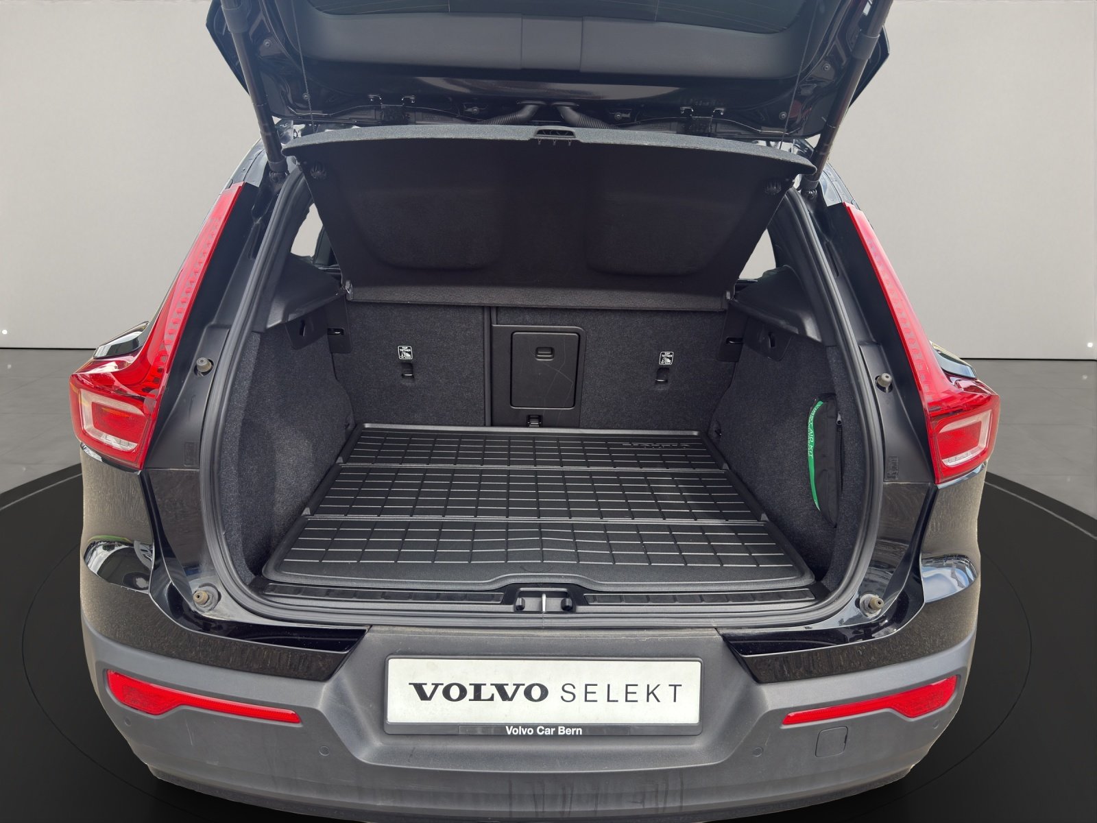 VOLVO XC40 2.0 B4 MH R-Design AWD, Hybride Leggero Benzina/Elettrica, Occasioni / Usate, Automatico - 6