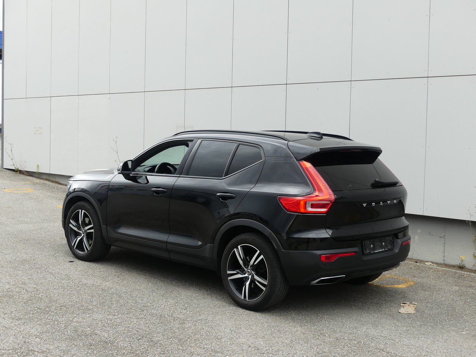 VOLVO XC40 D4 AWD R-Design, Diesel, Occasioni / Usate, Automatico - 2