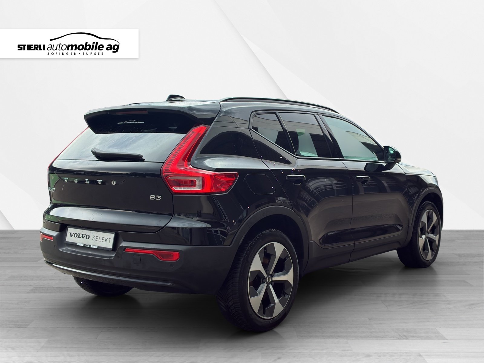 VOLVO XC40 2.0 B3 MH Plus Dark, Mild-Hybrid Benzin/Elektro, Occasion / Gebraucht, Automatik - 5