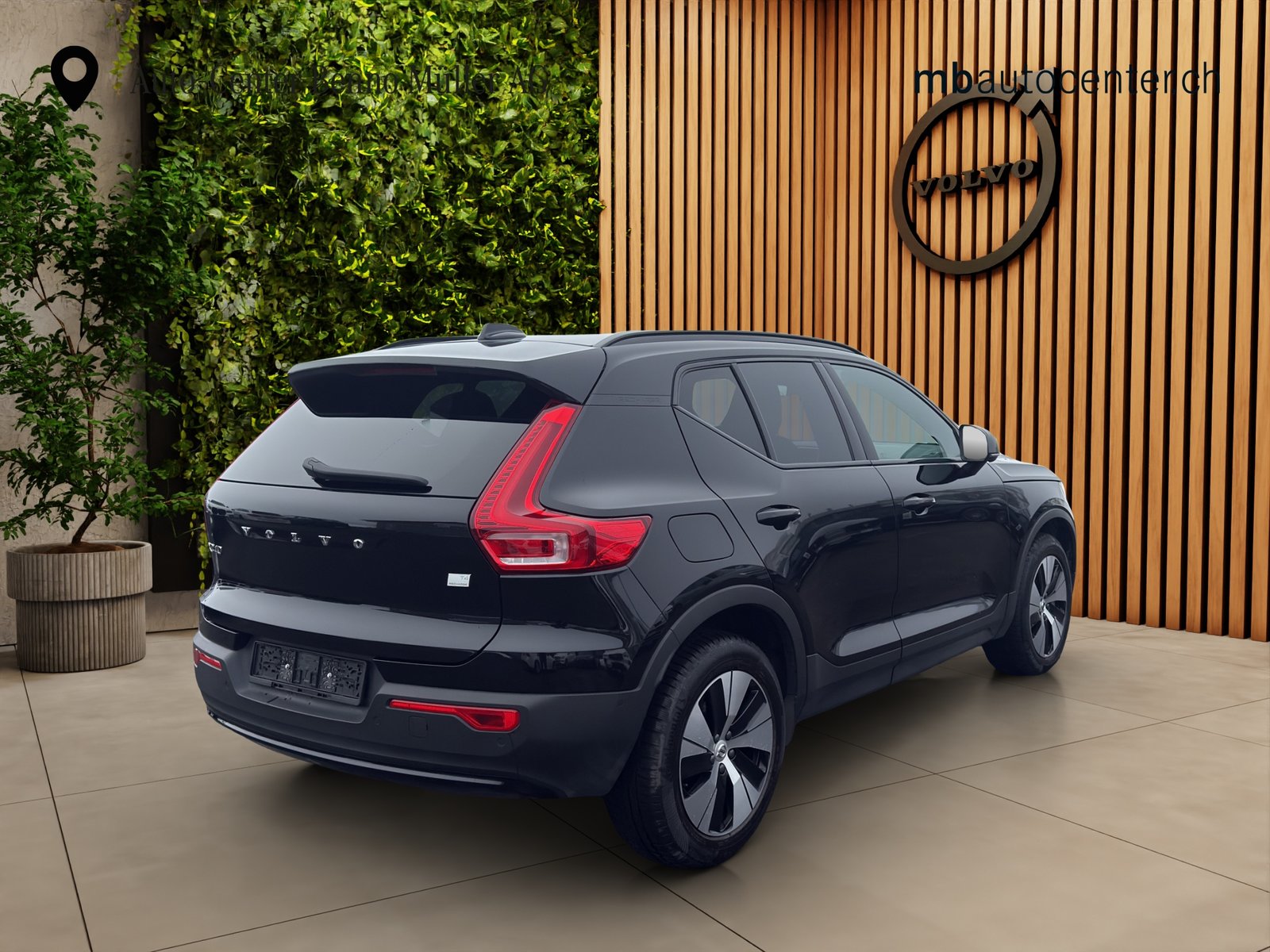 VOLVO XC40 1.5 T4 PiH Plus Dark, Hybride Rechargeable Essence/Électricité, Occasion / Utilisé, Automatique - 5