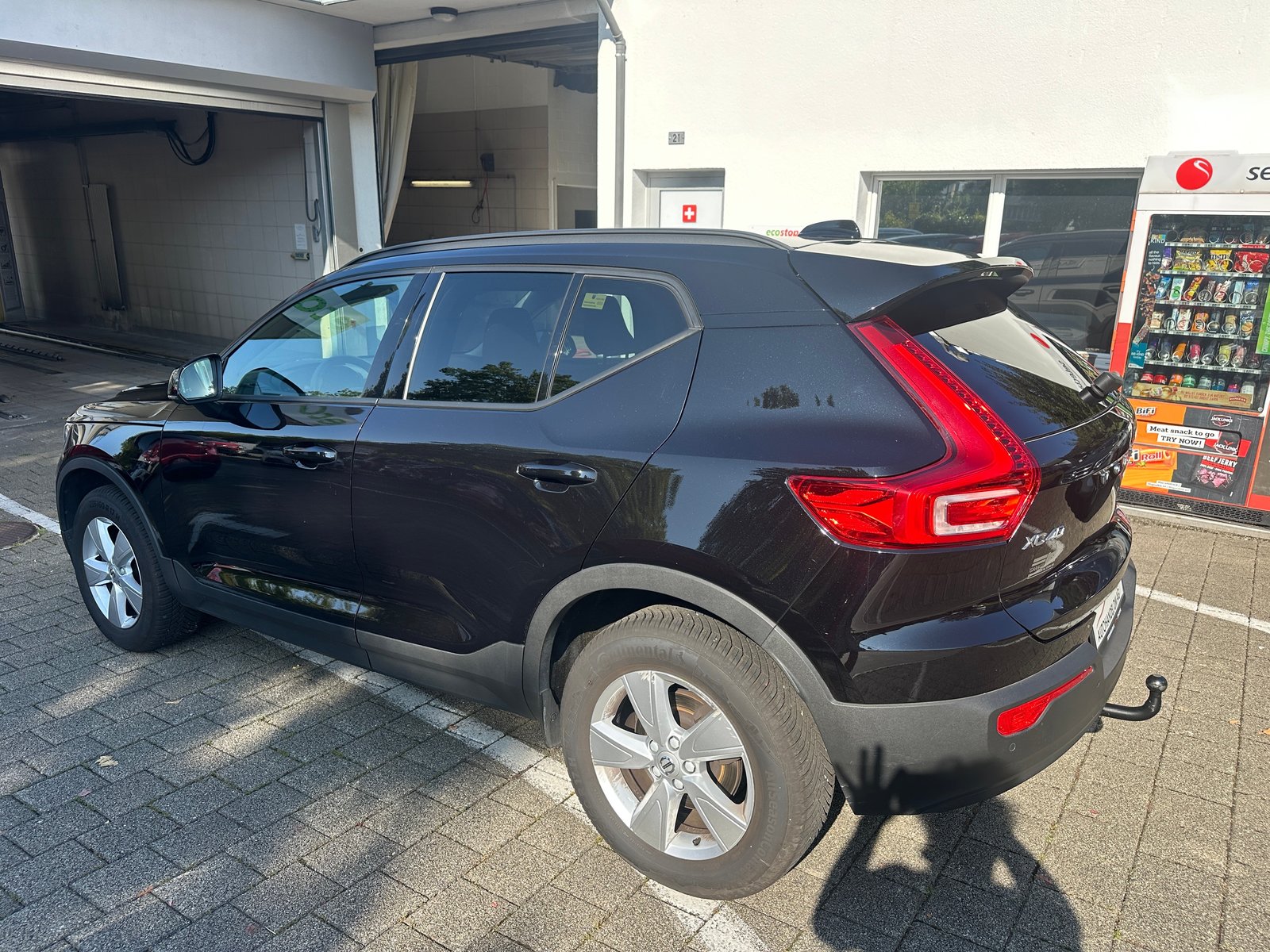 VOLVO XC40 T2 Momentum Light Geartronic, Benzina, Occasioni / Usate, Automatico - 4