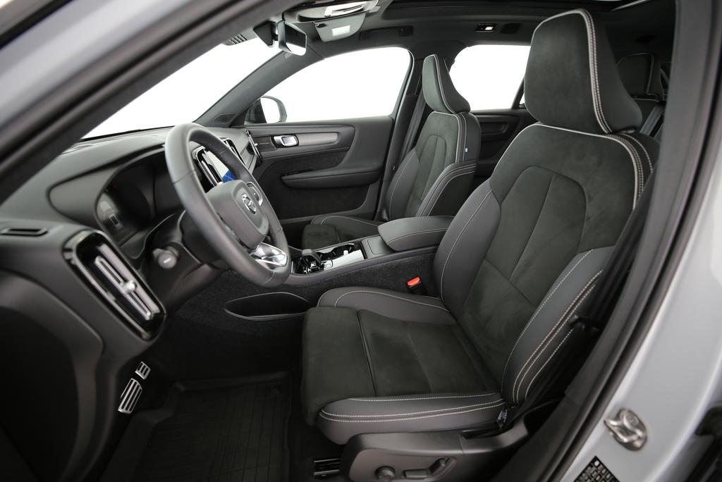 VOLVO XC40 P8 Twin Pro AWD, Elettrica, Occasioni / Usate, Automatico - 4