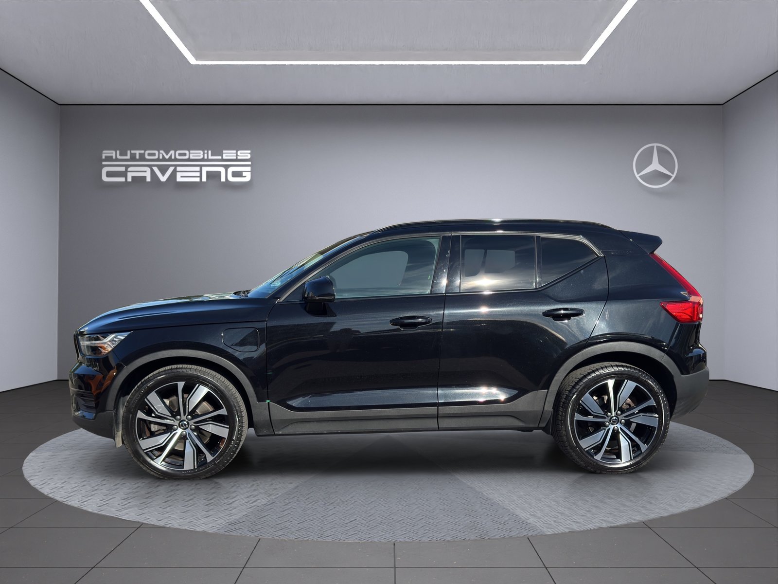 VOLVO XC40 T4 TwE R-Design DCT, Hybride Rechargeable Essence/Électricité, Occasion / Utilisé, Automatique - 3