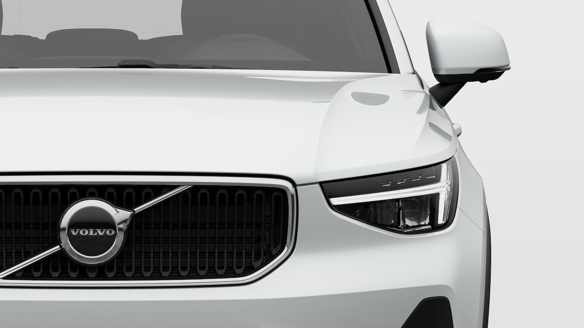 VOLVO XC40 2.0 B3 MH Core, Hybride Léger Essence/Électricité, Occasion / Utilisé, Automatique - 7