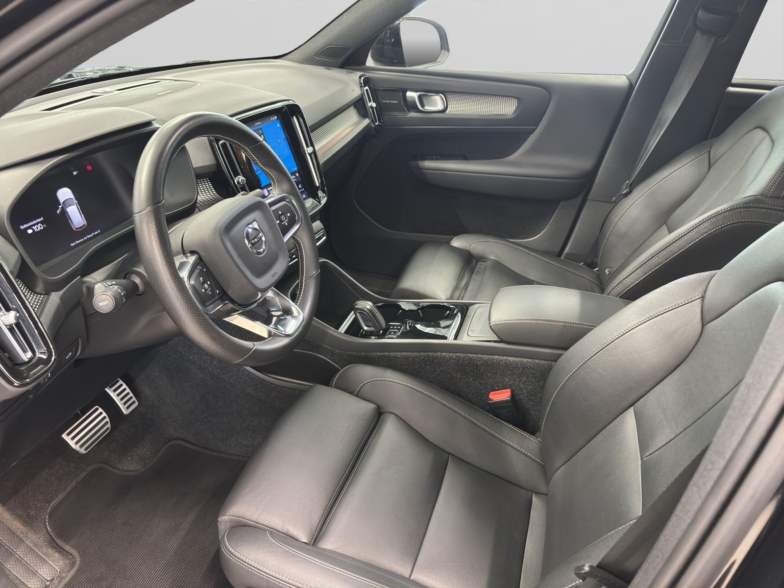 VOLVO XC40 P8 Twin R-Design AWD, Elettrica, Occasioni / Usate, Automatico - 4