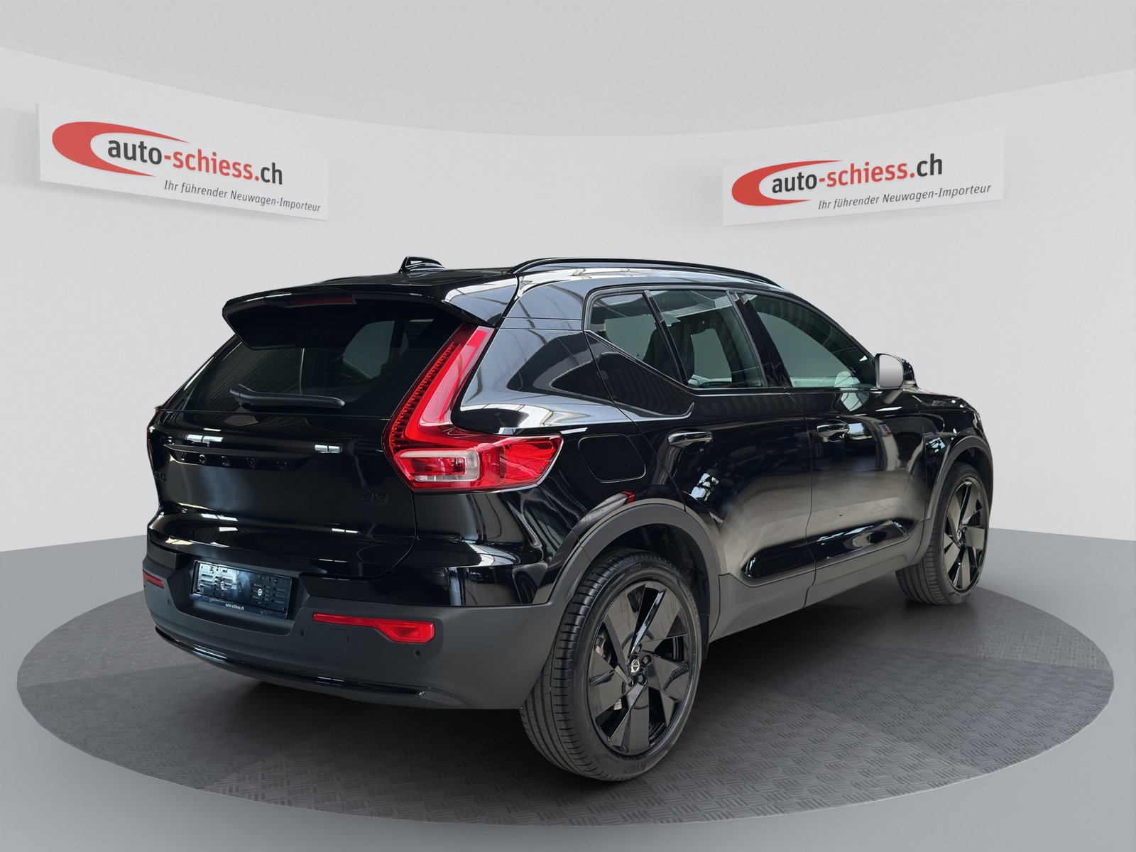 VOLVO XC40 B3 Benzin Mild Hybrid Plus Black Edition, Hybride Léger Essence/Électricité, Occasion / Utilisé, Automatique - 5