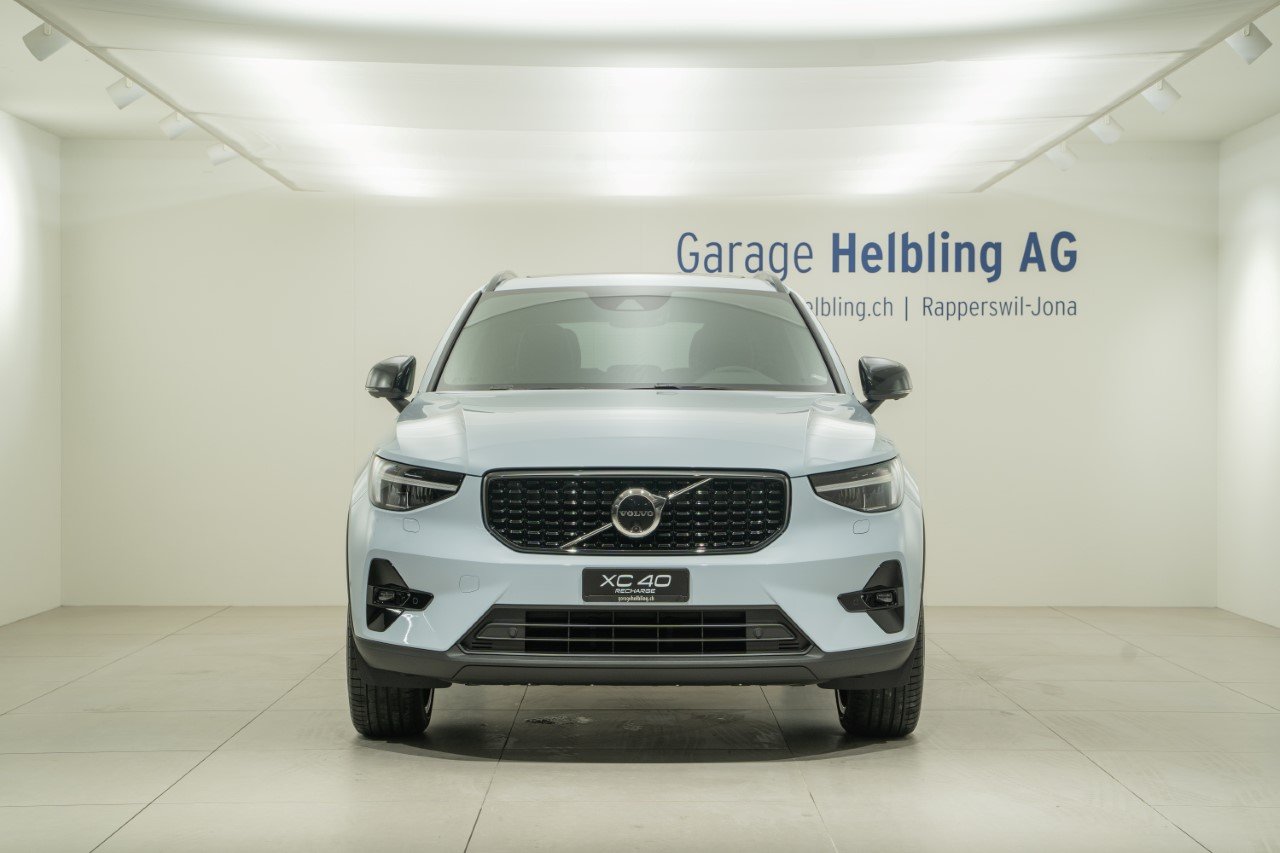 VOLVO XC40 1.5 T5 PiH Ultimate Dark, Plug-in-Hybrid Benzina/Elettrica, Occasioni / Usate, Automatico - 2