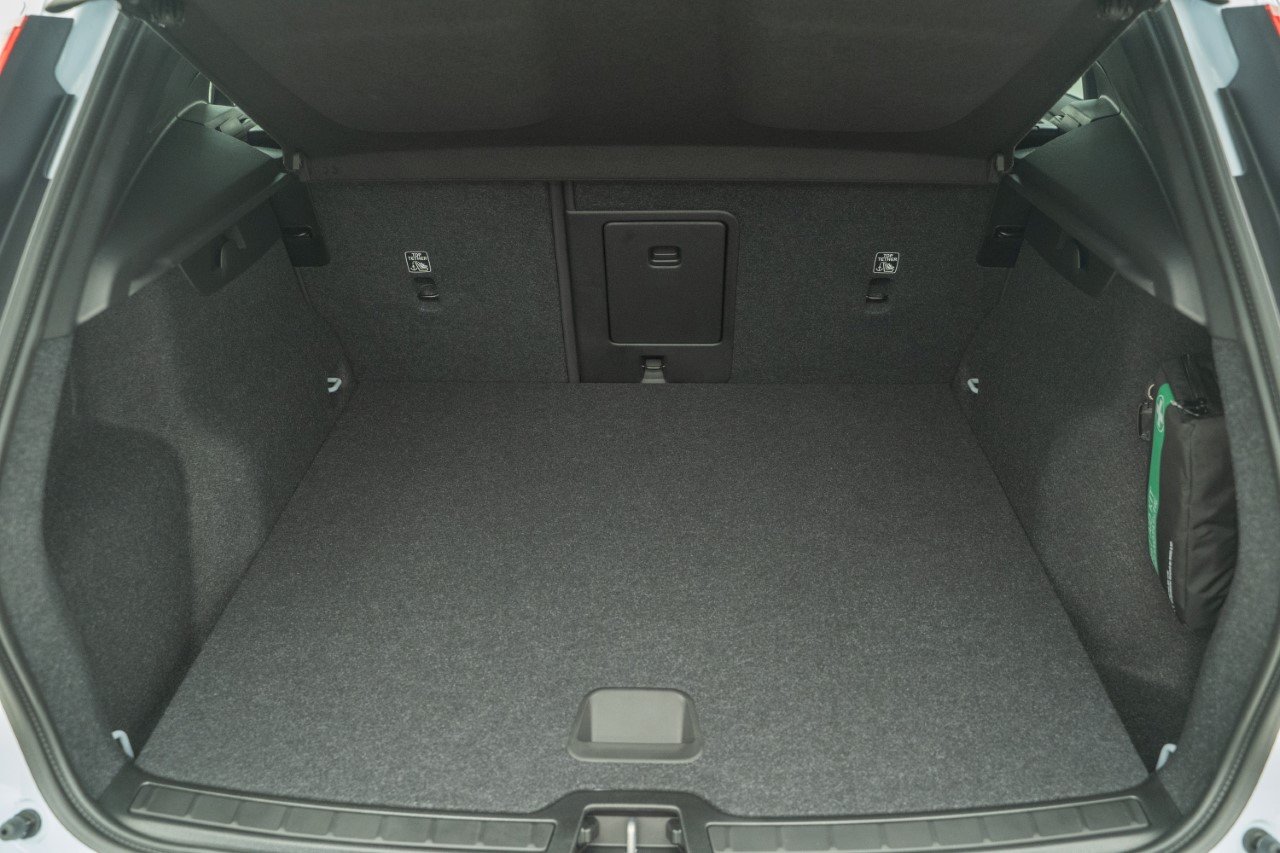 VOLVO XC40 1.5 T5 PiH Ultimate Dark, Plug-in-Hybrid Benzina/Elettrica, Occasioni / Usate, Automatico - 5