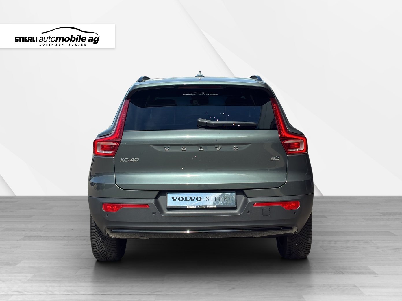 VOLVO XC40 2.0 B3 MH Plus Dark, Hybride Léger Essence/Électricité, Occasion / Utilisé, Automatique - 6