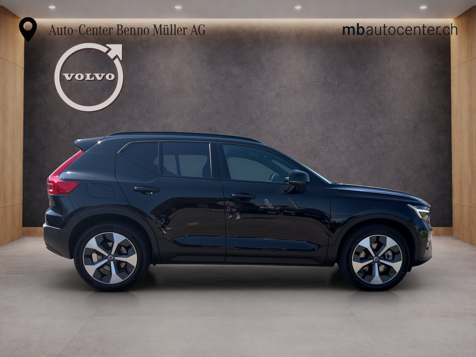 VOLVO XC40 2.0 B4 MH Plus Dark, Mild-Hybrid Petrol/Electric, Second hand / Used, Automatic - 6