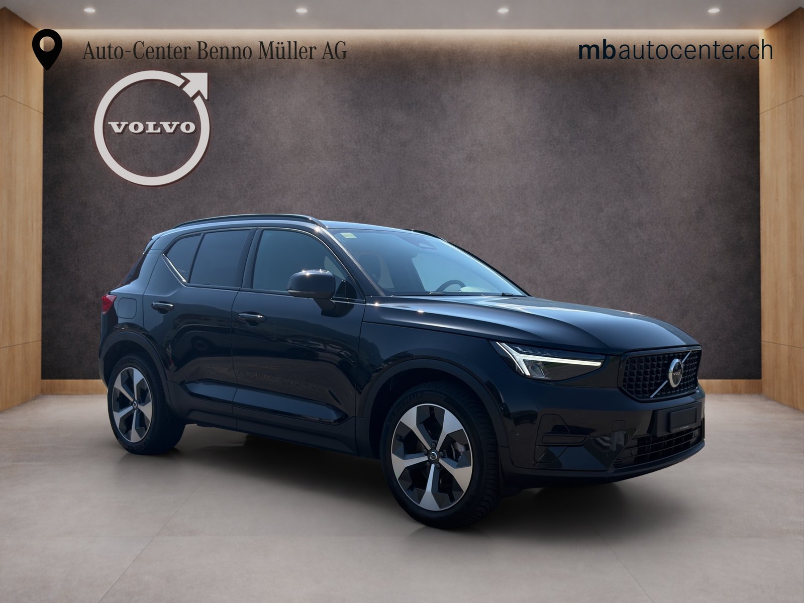 VOLVO XC40 2.0 B4 MH Plus Dark, Mild-Hybrid Petrol/Electric, Second hand / Used, Automatic - 7