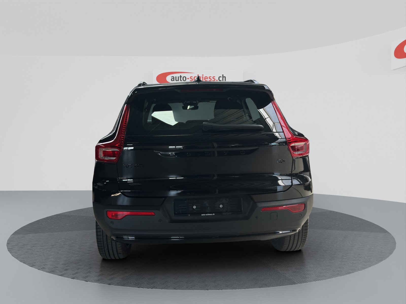 VOLVO XC40 B3 Benzin Mild Hybrid Plus Black Edition, Mild-Hybrid Benzin/Elektro, Occasion / Gebraucht, Automatik - 4