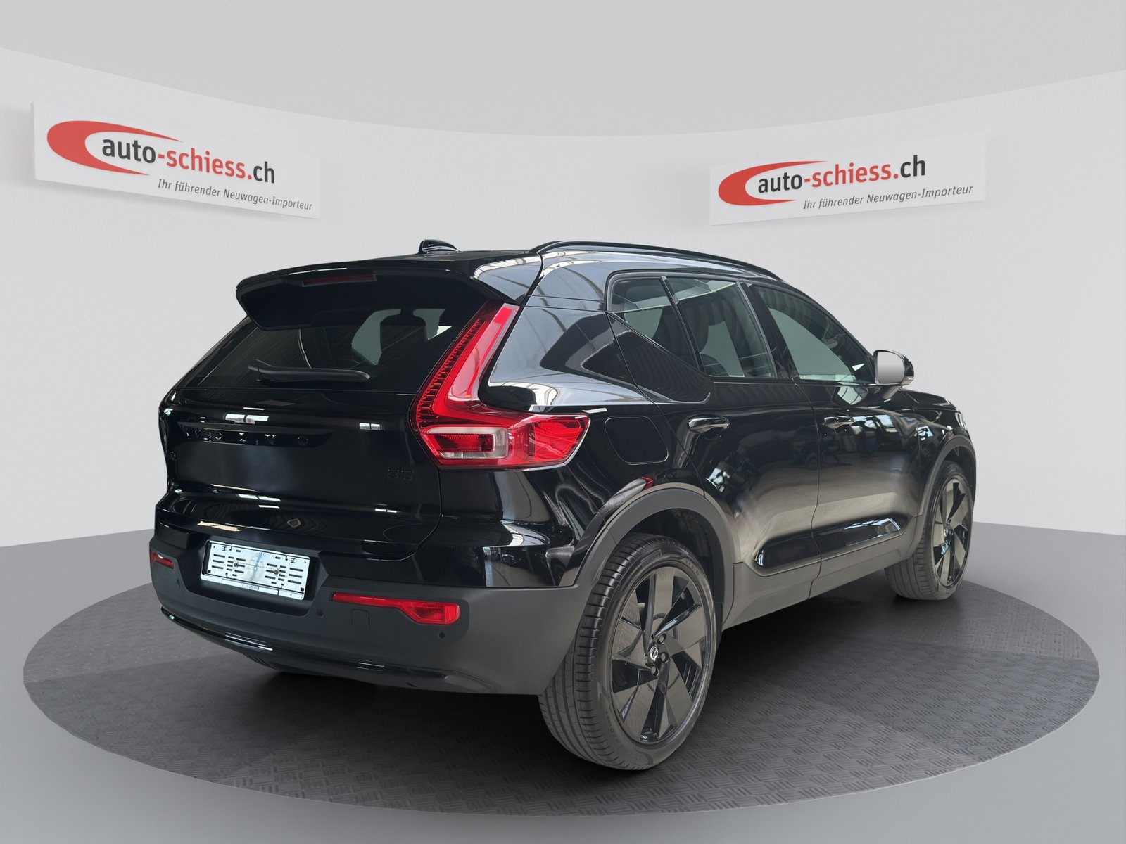 VOLVO XC40 B3 Benzin Mild Hybrid Plus Black Edition, Mild-Hybrid Benzin/Elektro, Occasion / Gebraucht, Automatik - 5