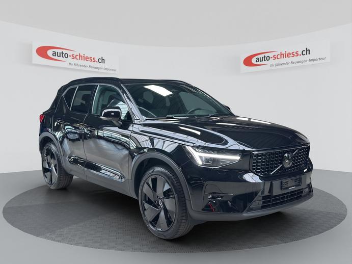 VOLVO XC40 B3 Benzin Mild Hybrid Plus Black Edition, Mild-Hybrid Benzin/Elektro, Occasion / Gebraucht, Automatik