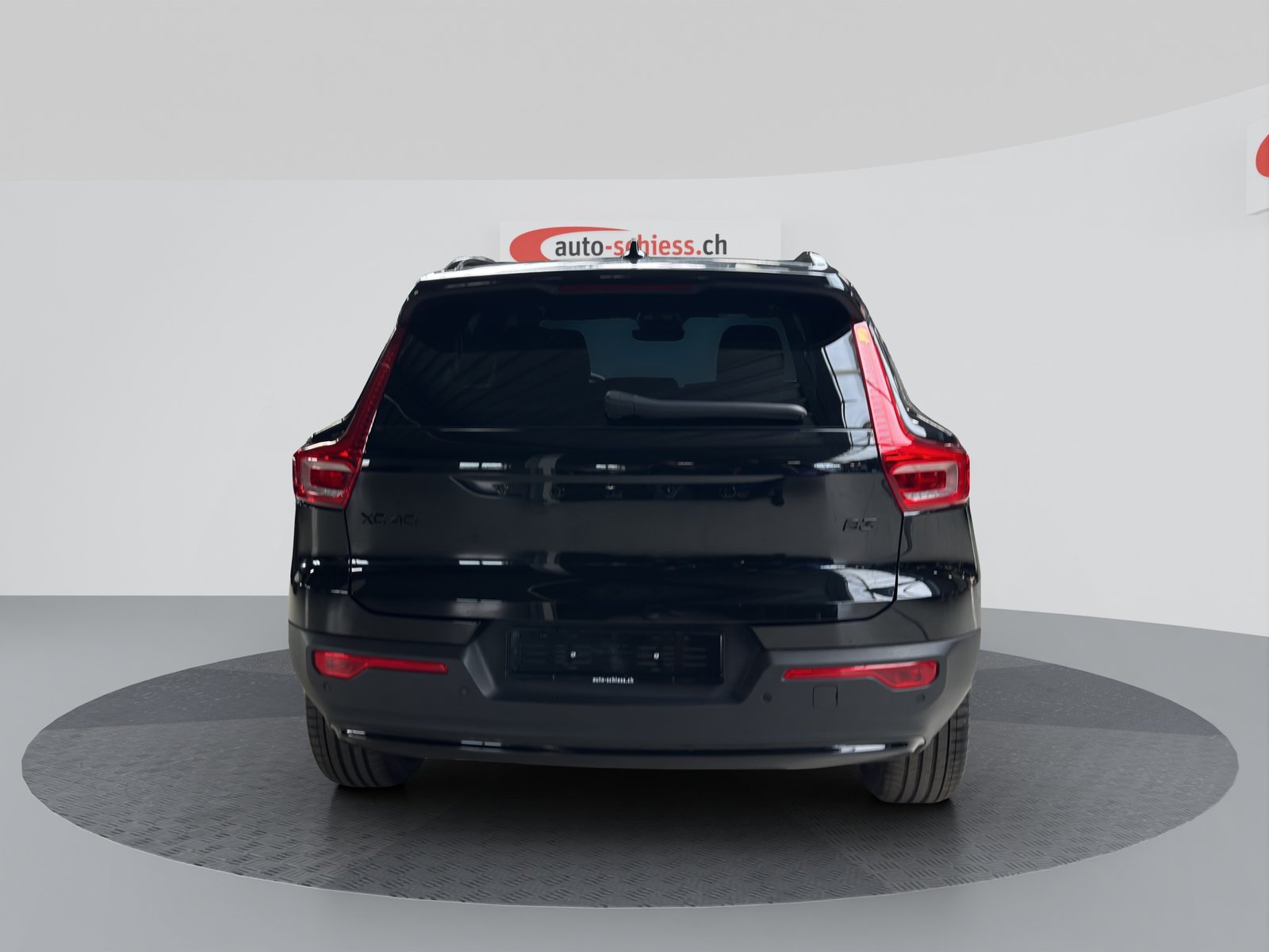 VOLVO XC40 B3 Benzin Mild Hybrid Plus Black Edition, Mild-Hybrid Benzin/Elektro, Occasion / Gebraucht, Automatik - 4
