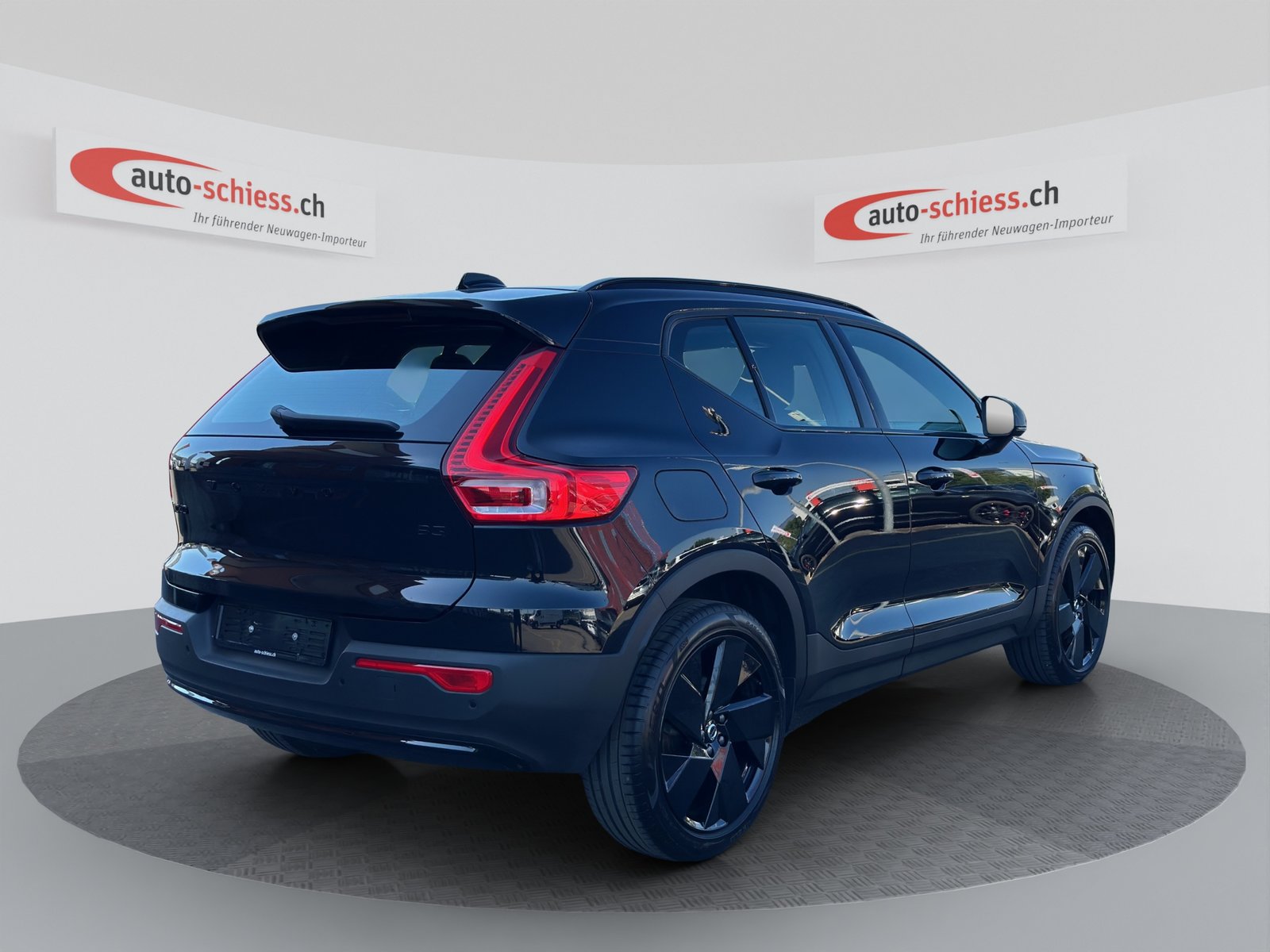 VOLVO XC40 B3 Benzin Mild Hybrid Plus Black Edition, Hybride Léger Essence/Électricité, Occasion / Utilisé, Automatique - 5