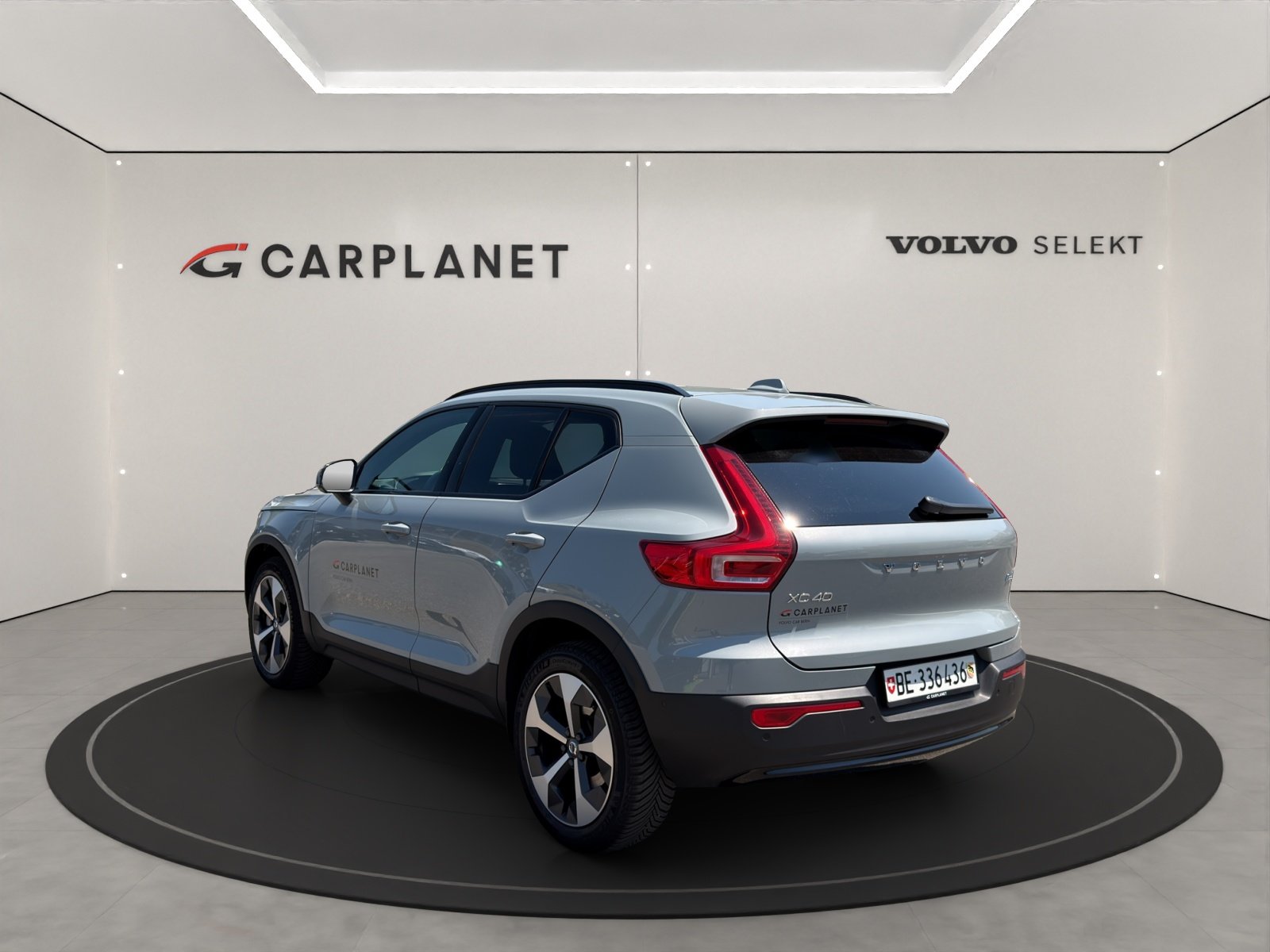 VOLVO XC40 2.0 B3 MH Plus Dark, Hybride Léger Essence/Électricité, Occasion / Utilisé, Automatique - 4