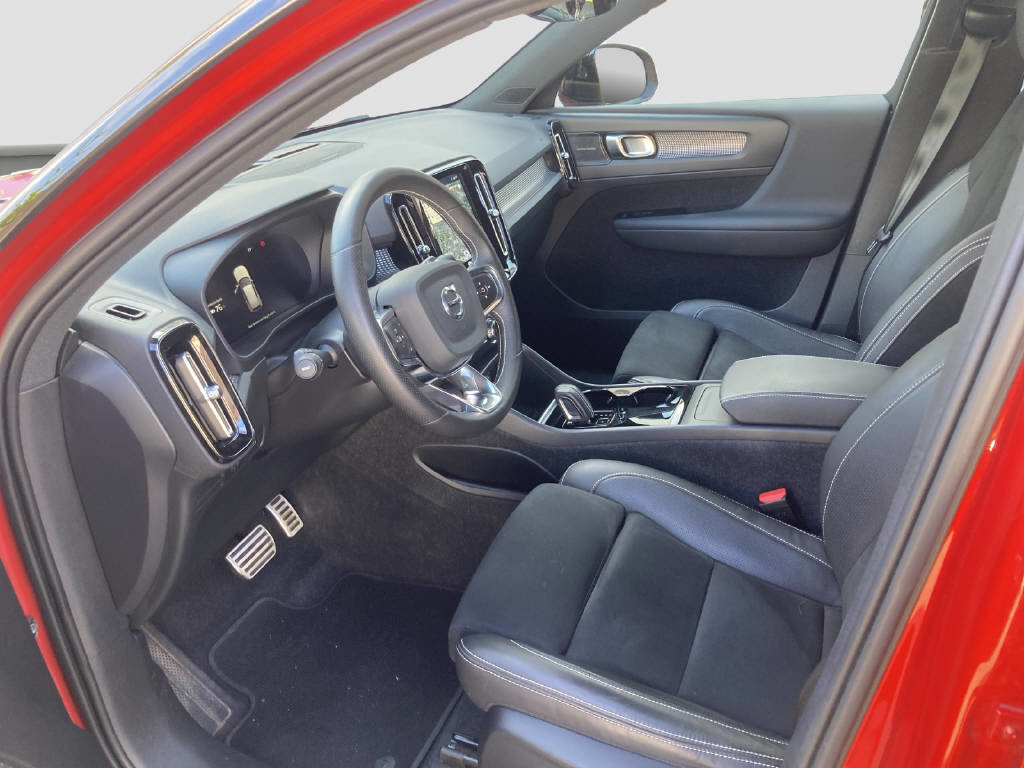 VOLVO XC40 P8 Twin R-Design AWD, Électrique, Occasion / Utilisé, Automatique - 7