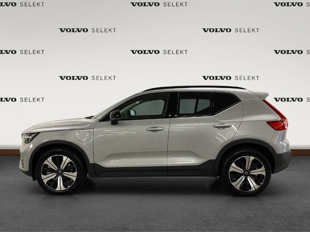 VOLVO XC40 1.5 T5 PiH Ultimate Dark, Plug-in-Hybrid Petrol/Electric, Second hand / Used, Automatic - 2