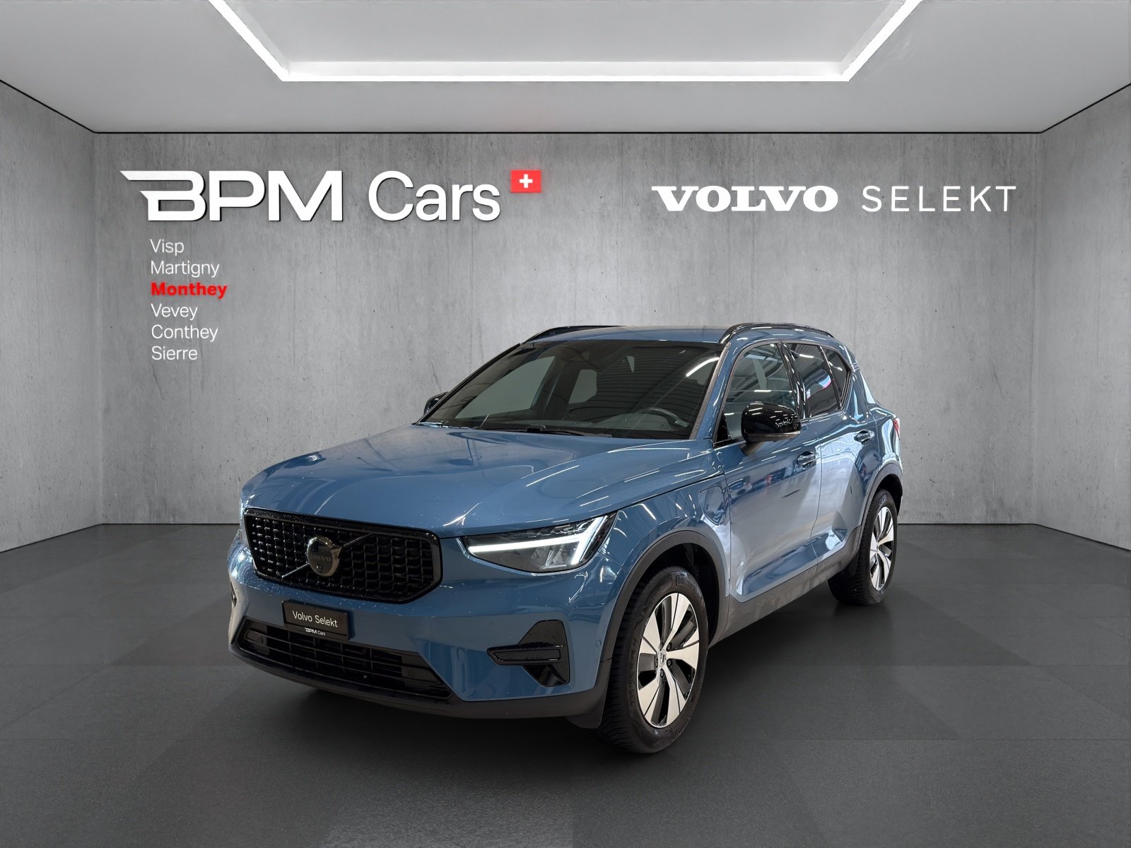 VOLVO XC40 T4 PHEV Plus Dark DCT