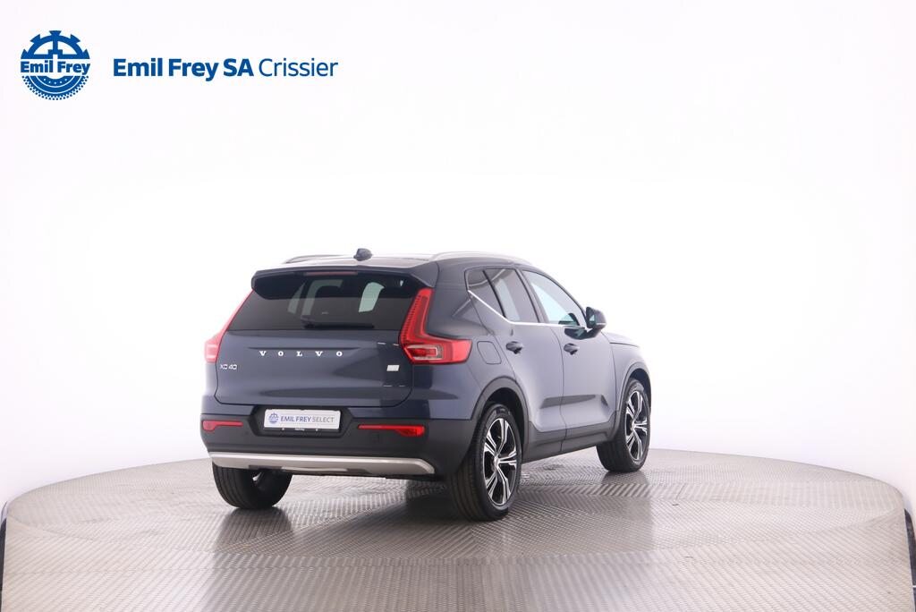 VOLVO XC40 1.5 T4 PiH Inscription, Plug-in-Hybrid Petrol/Electric, Second hand / Used, Automatic - 3