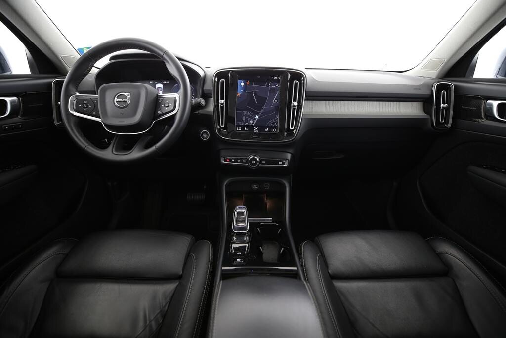 VOLVO XC40 1.5 T4 PiH Inscription, Plug-in-Hybrid Petrol/Electric, Second hand / Used, Automatic - 6