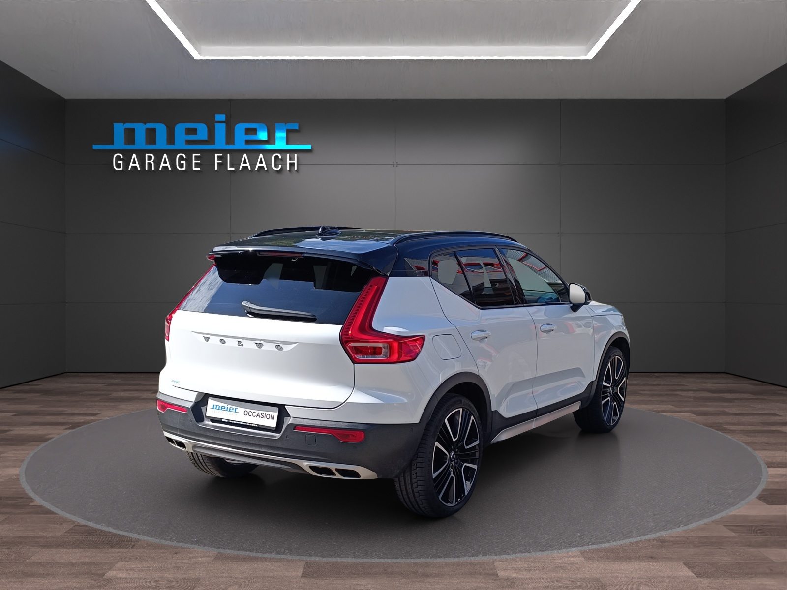 VOLVO XC40 2.0 T5 R-Design AWD, Benzin, Occasion / Gebraucht, Automatik - 5