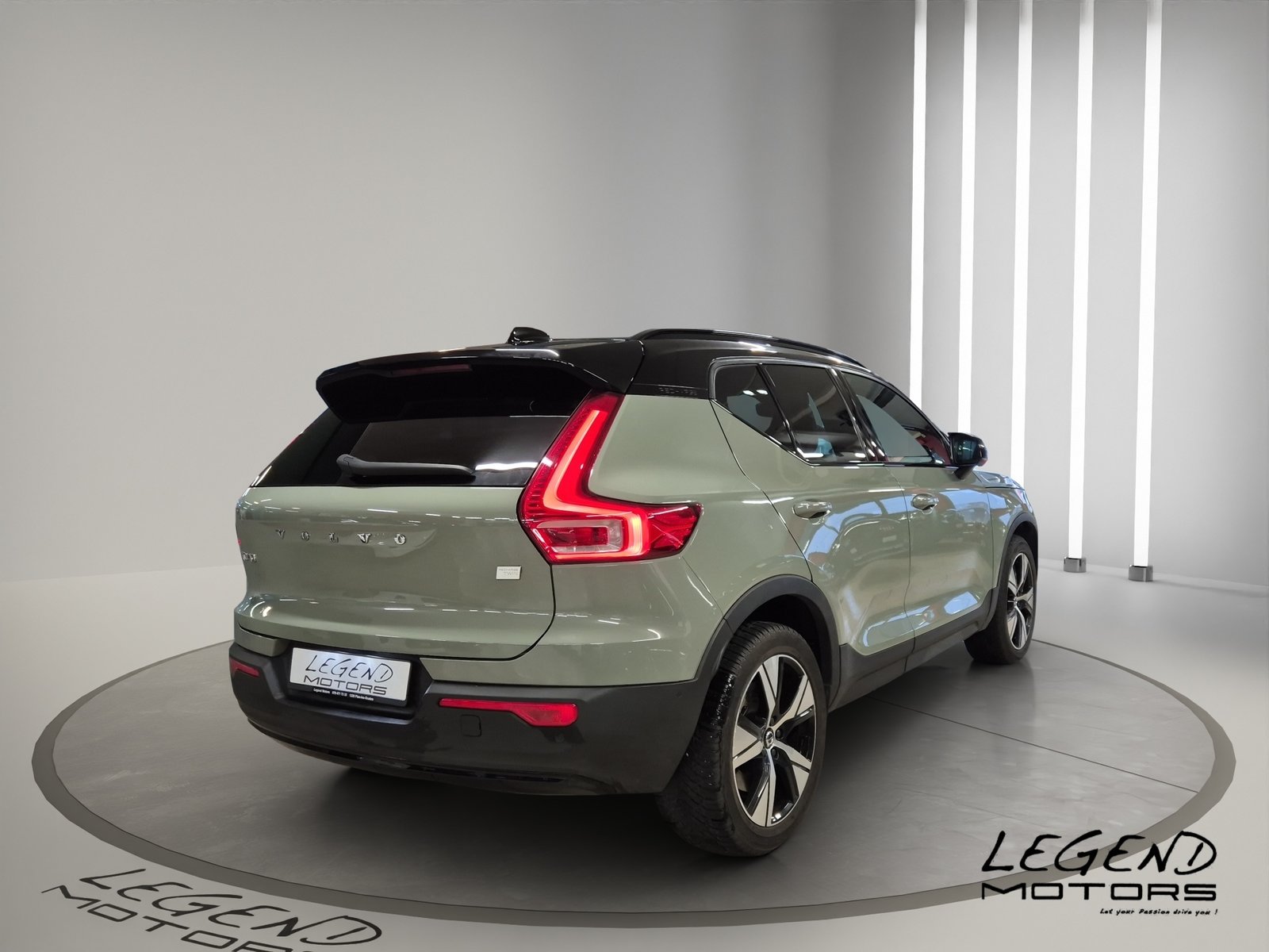 VOLVO XC40 Recharge P6 Ultimate FWD, Elektro, Occasion / Gebraucht, Automatik - 6