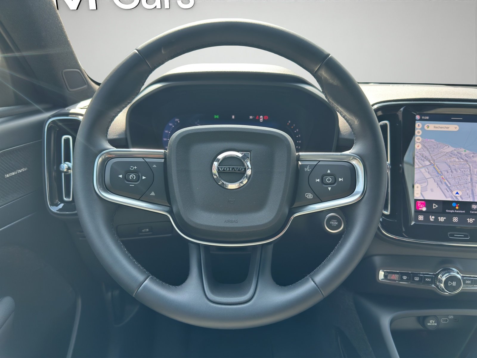 VOLVO XC40 2.0 B3 MH Plus Dark, Hybride Léger Essence/Électricité, Occasion / Utilisé, Automatique - 7
