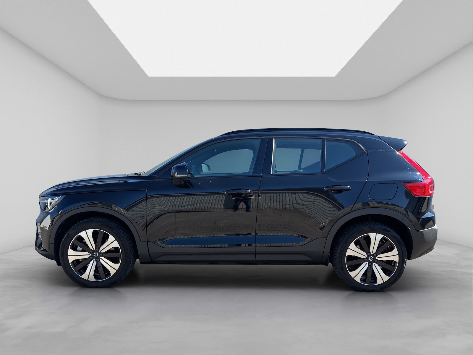 VOLVO XC40 P8 Twin Plus AWD, Électrique, Occasion / Utilisé, Automatique - 2