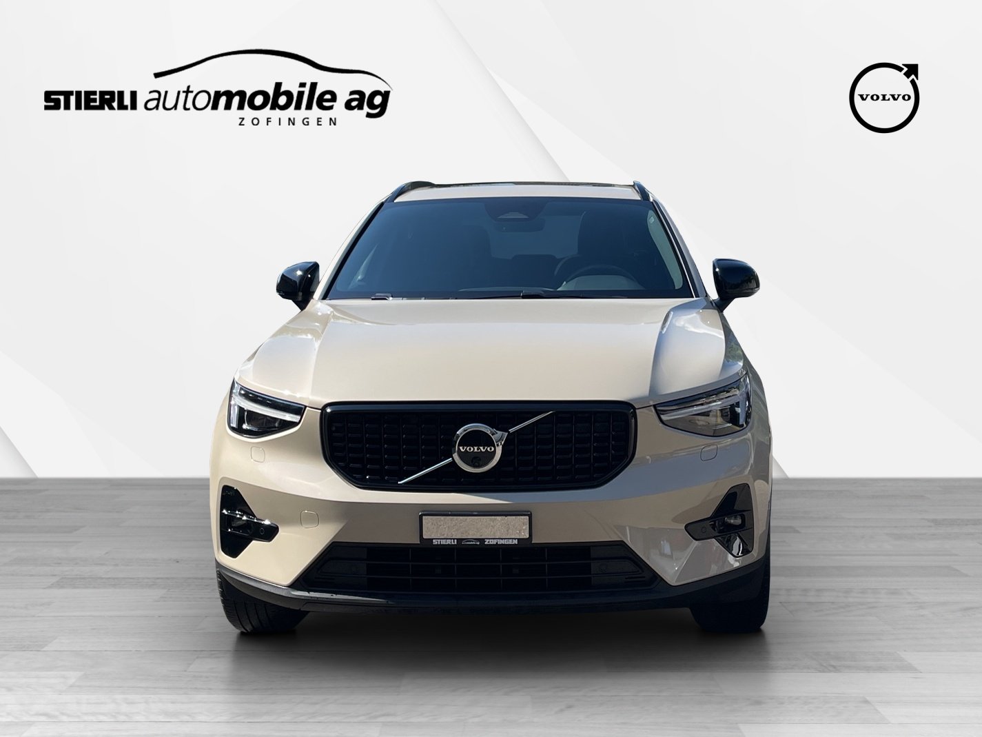 VOLVO XC40 2.0 B4 MH Ultra Dark, Mild-Hybrid Benzin/Elektro, Occasion / Gebraucht, Automatik - 2