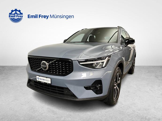 VOLVO XC40 2.0 B3 MH Plus Dark, Hybride Léger Essence/Électricité, Occasion / Utilisé, Automatique