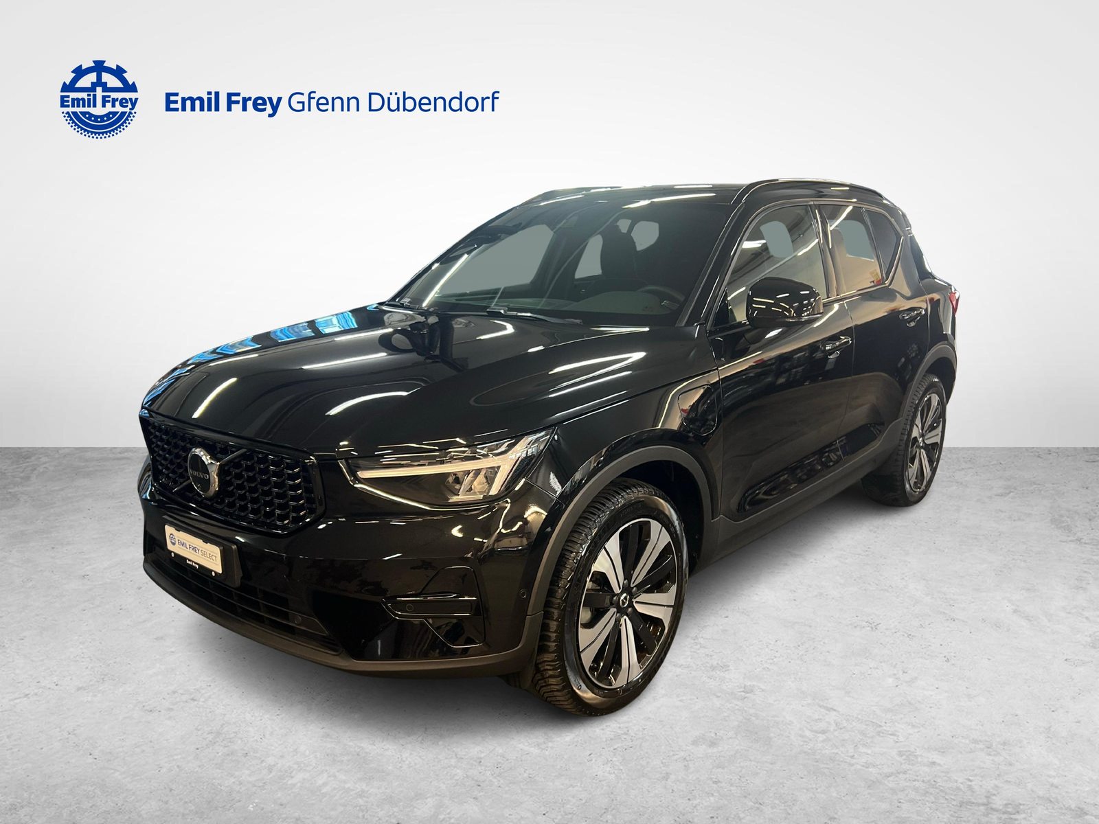VOLVO XC40 1.5 T4 PiH Plus Dark